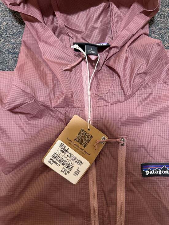 Patagonia Men's Houdini Jacket in Evening Mauve - Picture 2 of 8